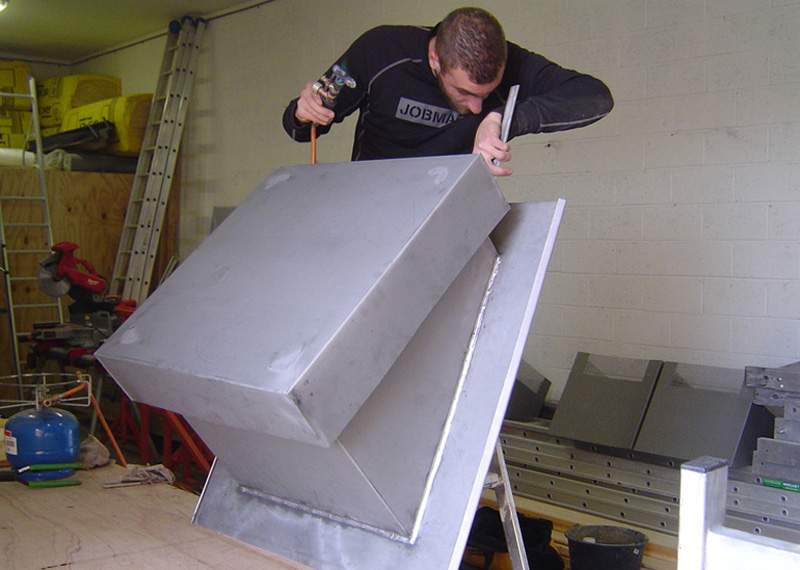 Fabrication sur mesure d'éléments en zinc